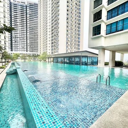 F 1-5 Pax 3Bed Cozy Home Studio Trefoil Setia Alam Wifi & Tv Shah Alam Exterior photo